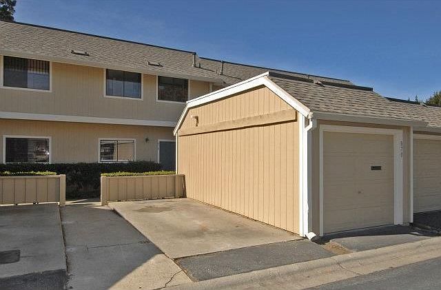 1st image of 870 Ursa Ln