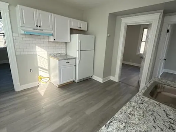 48 Irion St #2, Waterbury, CT 06704