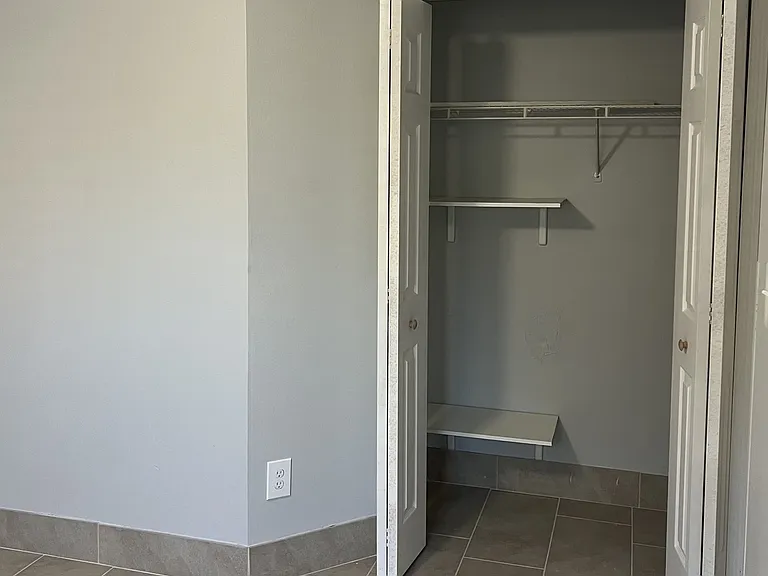 2386 Harbor Town Dr — Photo 26