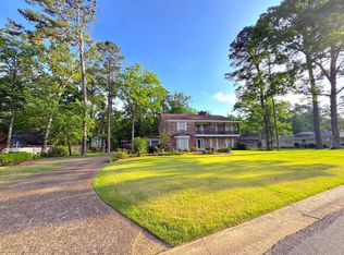 1012 Mockingbird Pl, Magnolia, AR 71753