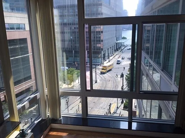 25 Hudson St #412 — Photo 5