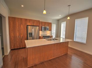 627 Couch Dr UNIT S8, Oklahoma City, OK 73102