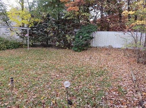 2nd image of 54 Pinetree Dr