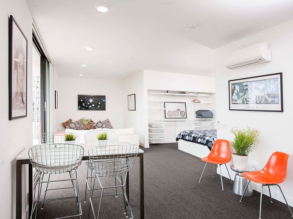1st image of 340 15th St #8