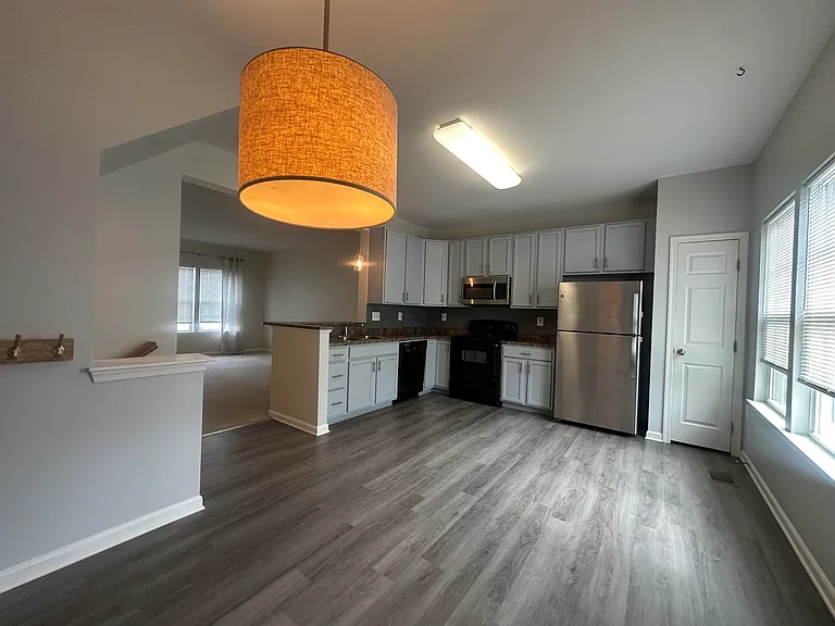 12452 Jackson Ave — Photo 13