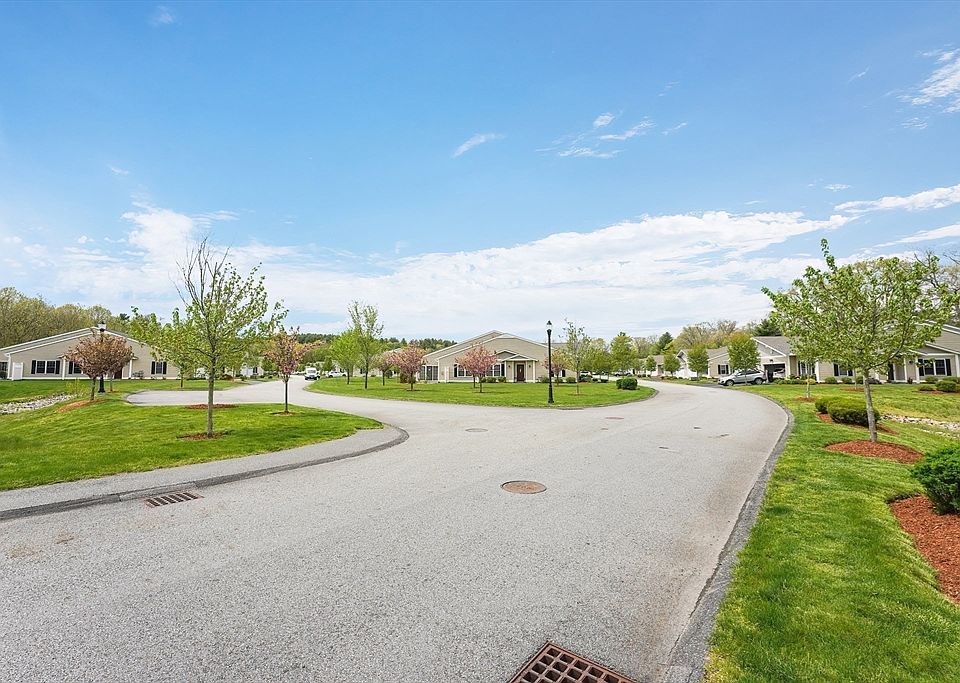 107 Rogerson Xing 107, Uxbridge, MA 01569 Zillow