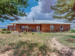 81 Akin Farm Rd, Estancia, NM 87016