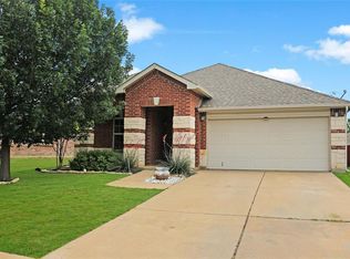 704 Wrigley Dr, Burleson, TX 76028