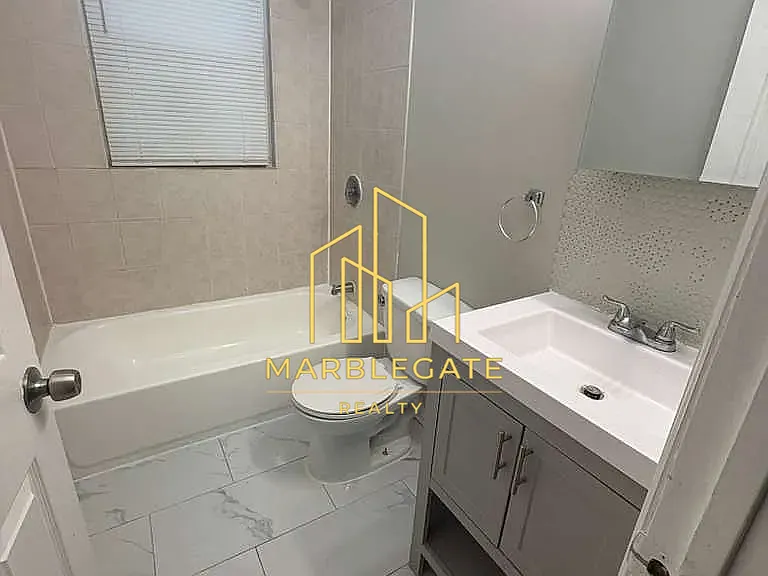 247 Amherst St #11L — Photo 8