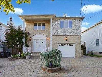 43 Barrow Pl, Staten Island, NY, 10309