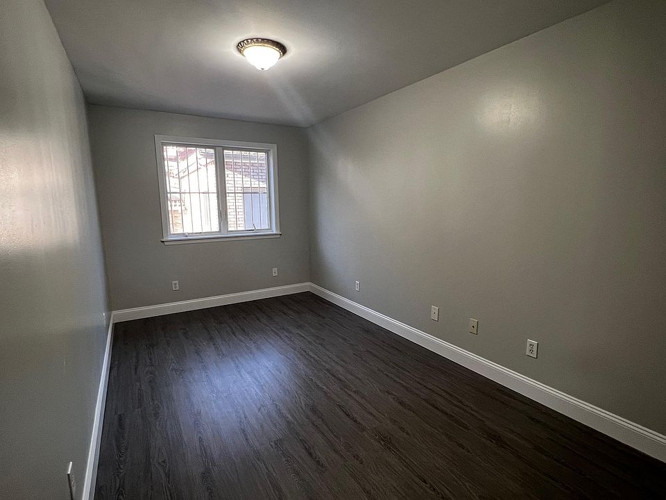 1st image of 8433 60th Dr #1