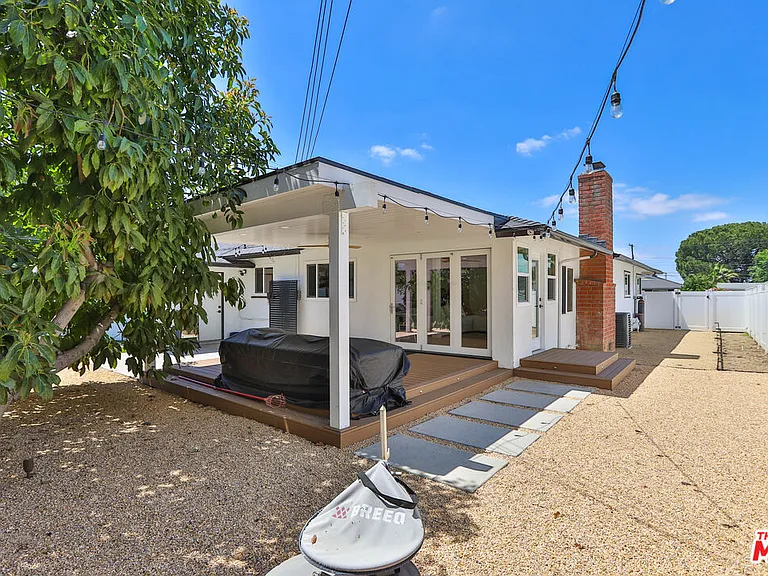 12831 Red Hill Ave — Photo 40