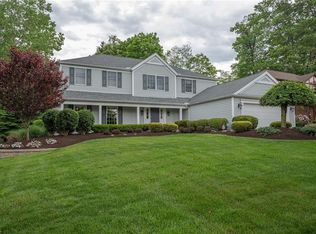 18511 Heritage Trl, Strongsville, OH