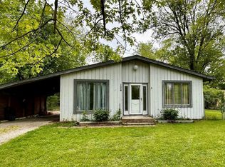 124 Howard Dr, Belleville, IL