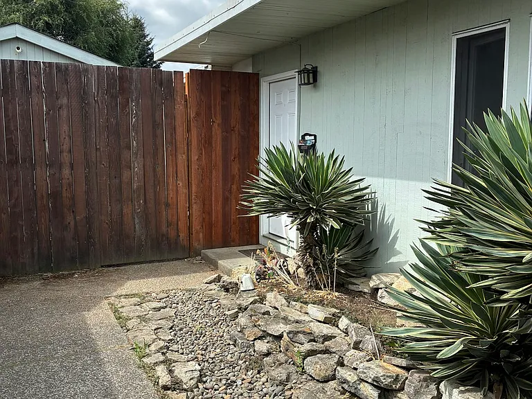 13360 SW Farmington Rd — Photo 15