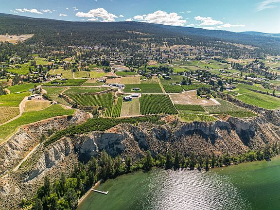 3rd image of 2805 Aikins Loop