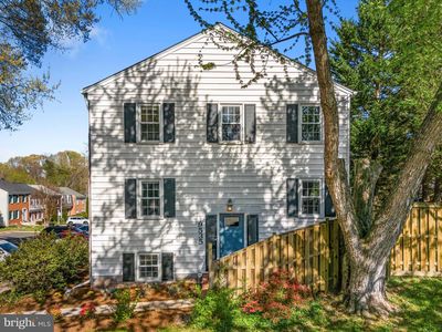 9535 Burdett Rd, Burke, VA, 22015