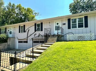 11317 E 13th St S, Independence, MO 64052