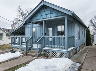 2091 Clarke Dr, Dubuque, IA 52001