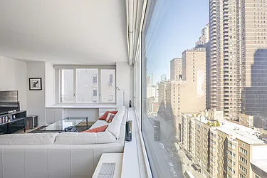 Rented by Manhattan Miami Real Estate