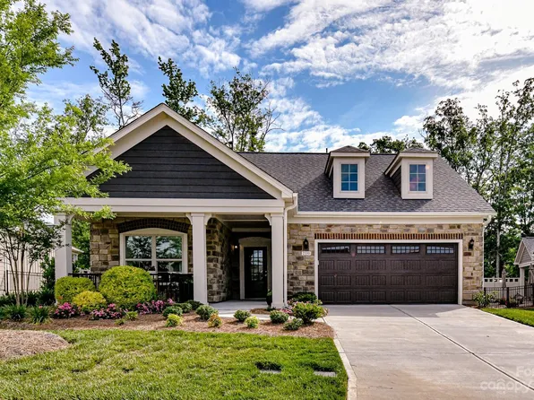 2330 Wesley Landing Rd, Waxhaw, NC 28173