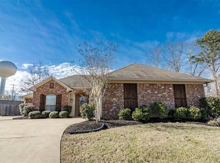 170 Britton Cir, Flowood, MS 39232