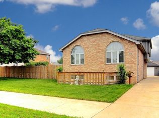 11616 S Avenue M, Chicago, IL 60617