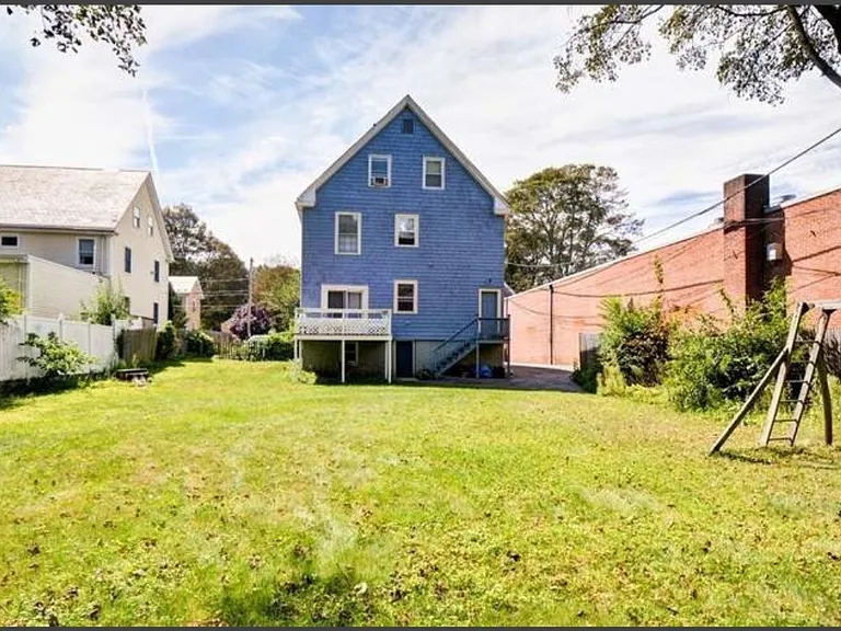926 Walnut St — Photo 29