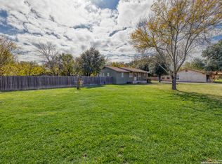 1109 Fort Clark Rd, Uvalde, TX 78801