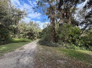 535 SE 80th Avenue, Okeechobee, FL 34974
