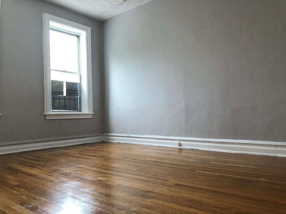 2nd image of 3841 18th Ave APT 3A