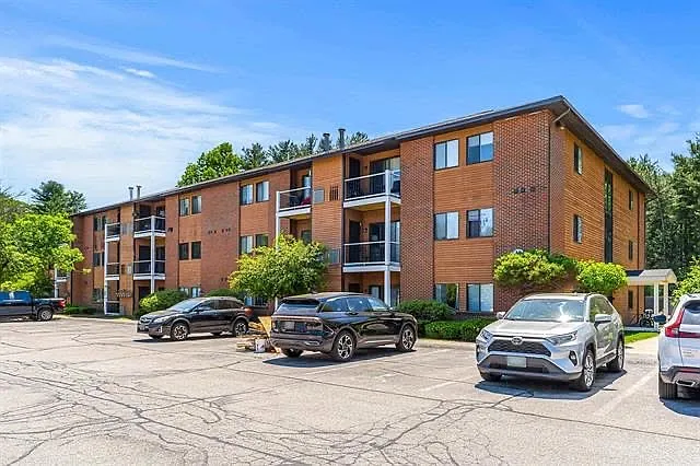 15-23 Blackstone Dr #15-23 — Photo 2