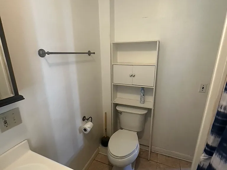 226 Main St #4 — Photo 18