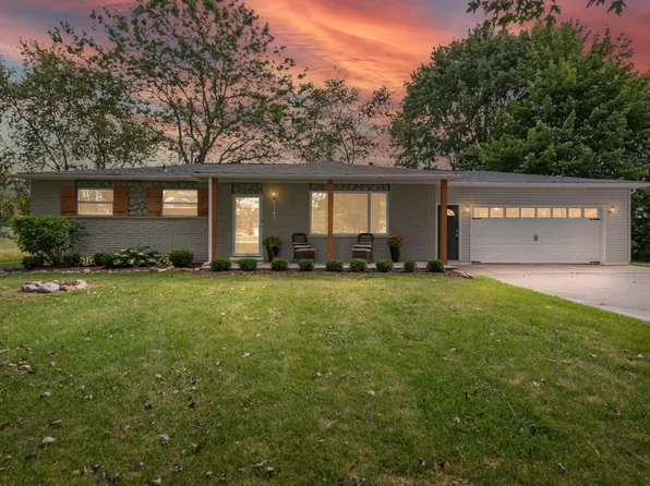 10341 Puttygut Rd, Casco, MI 48064