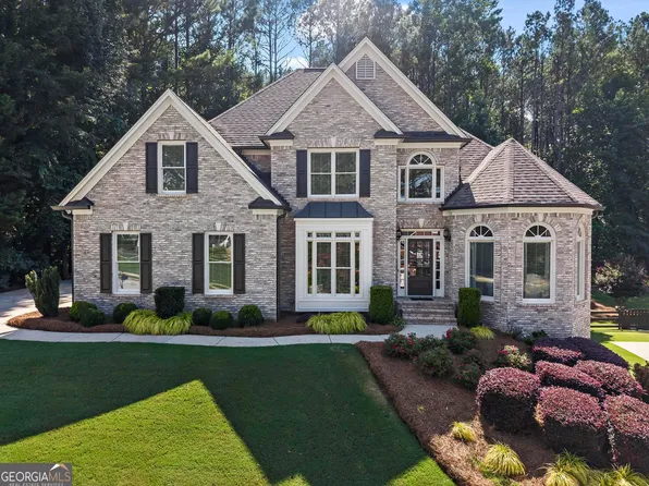 120 Creek Bank Dr, Acworth, GA 30101
