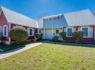 808 N Pierce St, Burnet, TX 78611