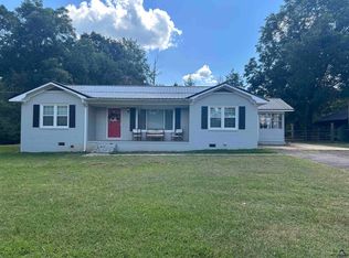 1009 Beverly Rd, Fort Valley, GA 31030