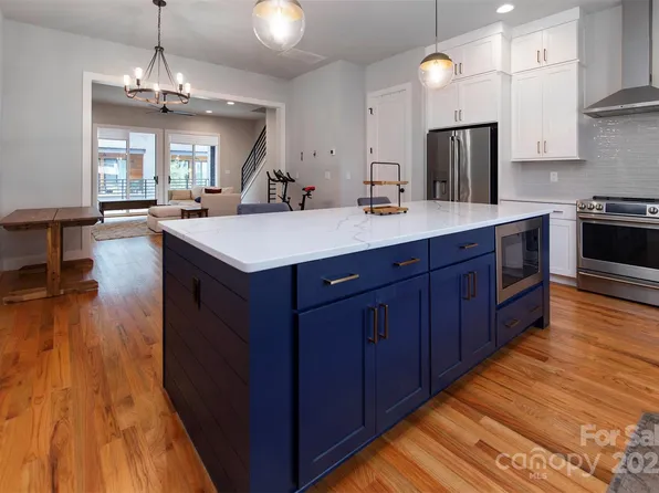 2535 Irwin Stream Rd, Charlotte, NC 28208