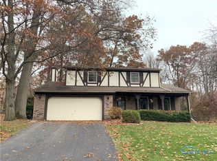 6738 Hampsford Cir, Toledo, OH 43617