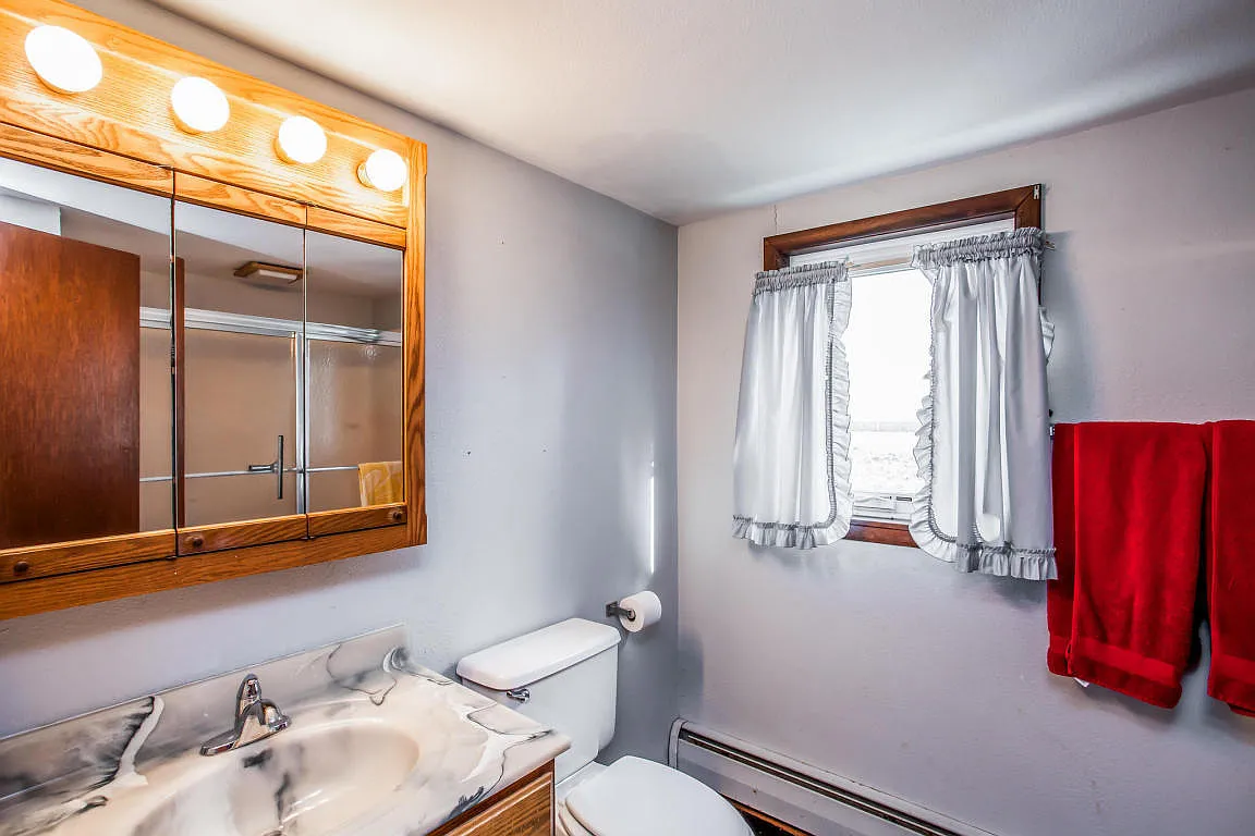 Spacious 2 Bedroom, All Major Utilities Included! - 3114 Grove Ave, Ames, Ia 50010 — Photo 4