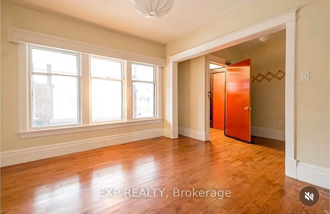 2 bed, $2,000 — Photo 2