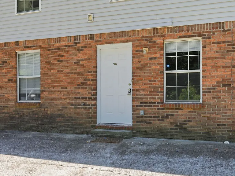 705 Peachers Dr — Photo 13