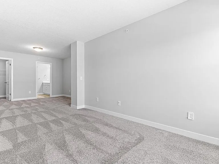8042 Abercrombie Ln — Photo 16