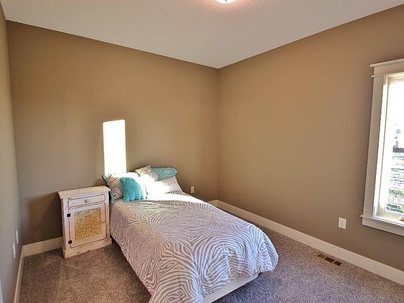 5th image of 5305 Rawlings Dr