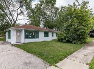 1927 Greenfield Ave, North Chicago, IL 60064