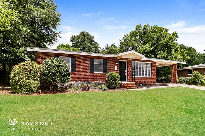 3 bed, 1.5 bath, 1174 sqft, $1,525 — Photo 3