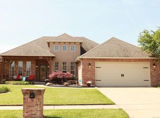1009 E Uniontown St, Broken Arrow, OK 74012