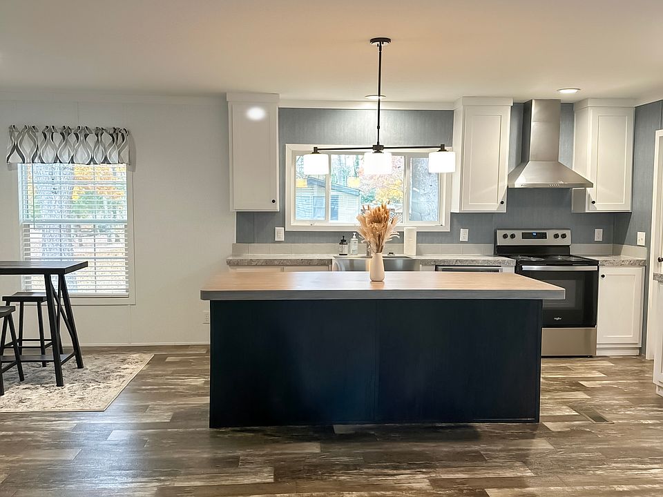 348 Aimee Len Dr, Greer, SC 29651 Zillow