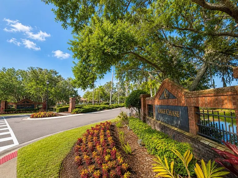 9160 Lake Chase Island Way #9160 — Photo 31