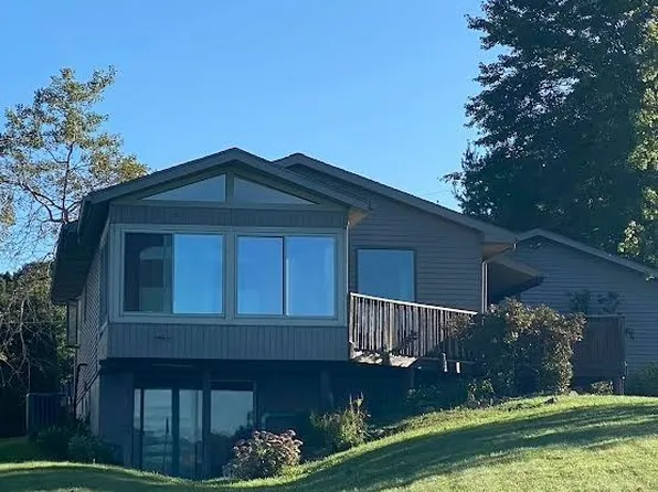 104 Mohave Trl, Mercer, PA 16137